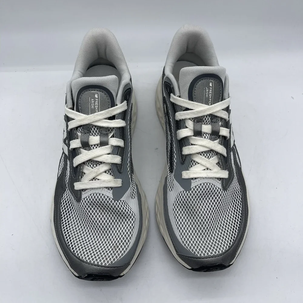 New Balance Arishi v4‎ MARISTG4 Men's Size 12 Running Shoes Gray White Sneakers